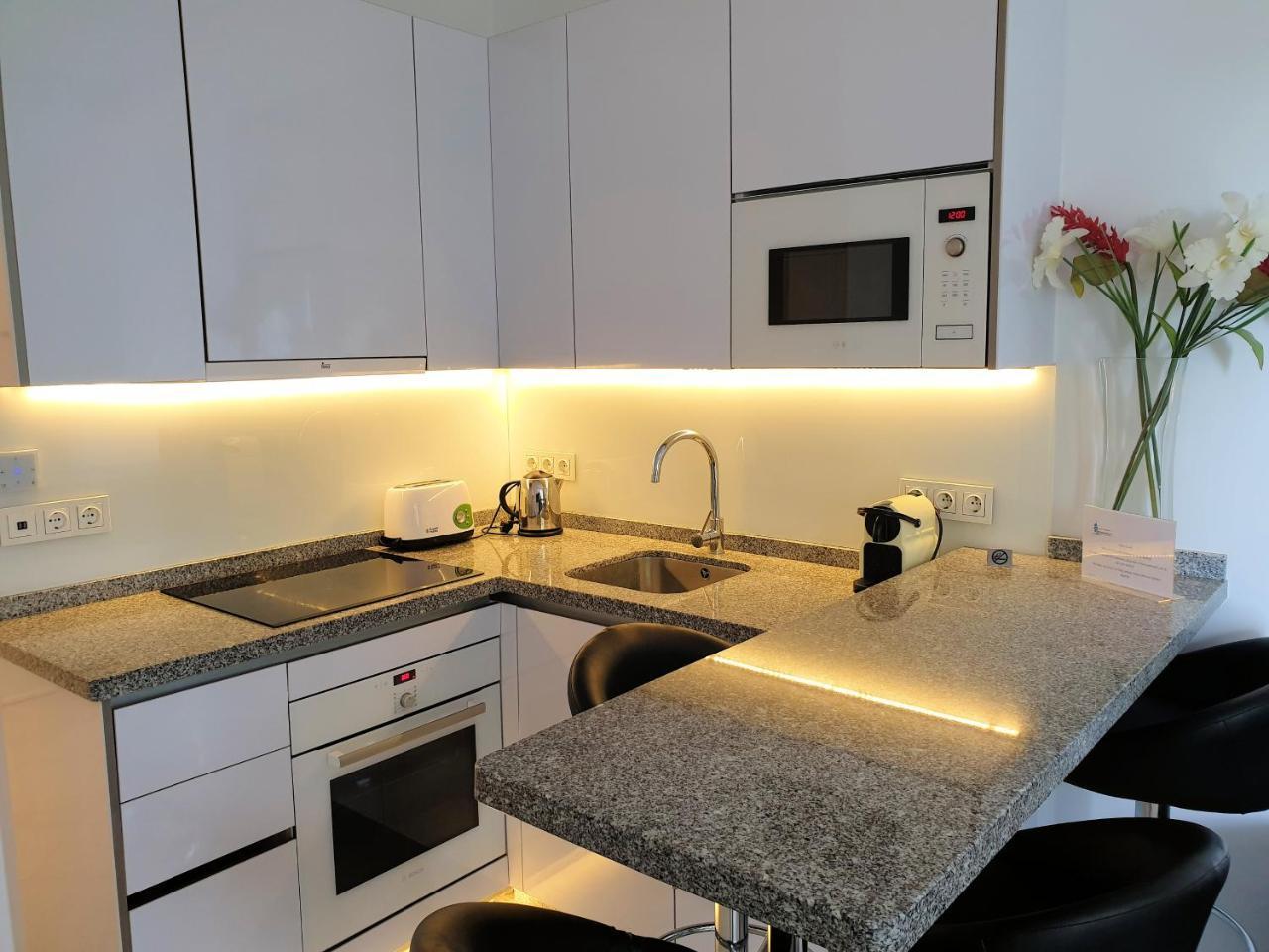 Skol Apartments マルベーリャ エクステリア 写真